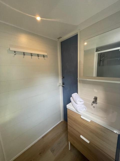 Camping Les Cigales Hotell Mandelieu Eksteriør bilde